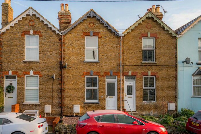 2 Bedroom Property To Rent In The Street, Oare, Faversham ME13