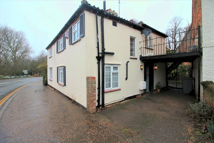 2 Bedroom Semi-Detached House To Rent In Church Street, Norwich, NR12
