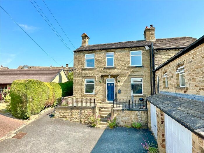 4 Bedroom Detached House To Rent In Rowley Hill, Fenay Bridge, Huddersfield, West Yorkshire, HD8