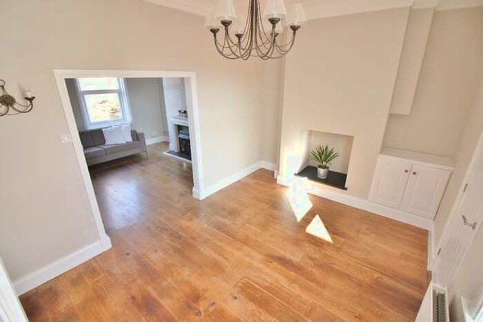 3 Bedroom Semi-Detached House To Rent In Poulton Road, Southport, PR9