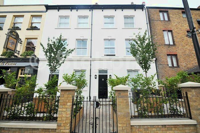 2 Bedroom Apartment To Rent In Junction Road, London, N19