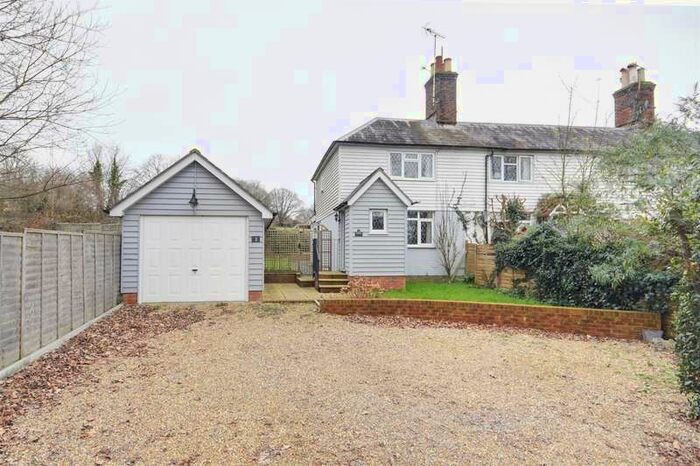 2 Bedroom End Of Terrace House For Sale In Rye Road, Hawkhurst, TN18