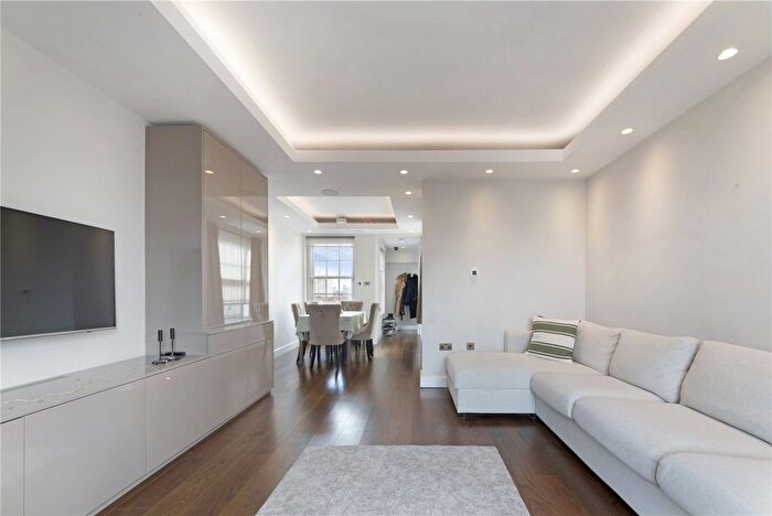 2 Bedroom Flat To Rent In Bryanston Place, Marylebone, W1H