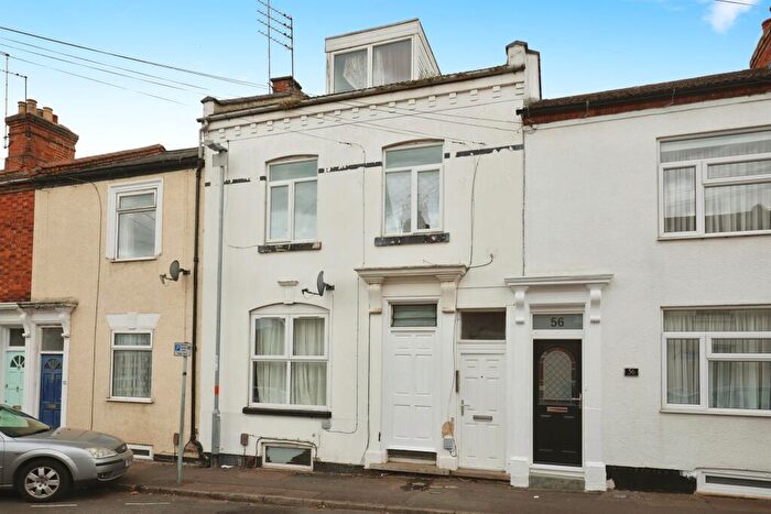 1 Bedroom Flat For Sale In Cyril Street, Northampton, NN1