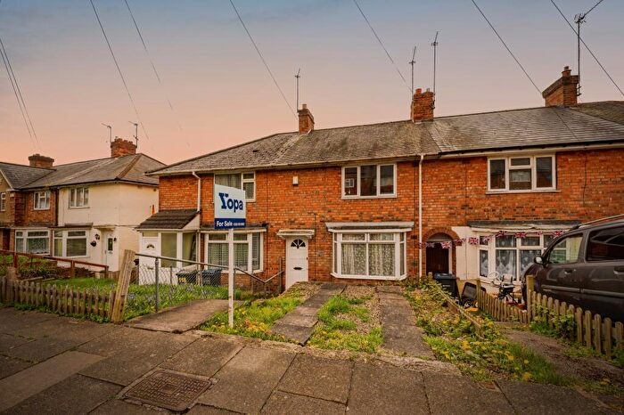 3 Bedroom Terraced House For Sale In Parkeston Crescent, Birmingham, B44
