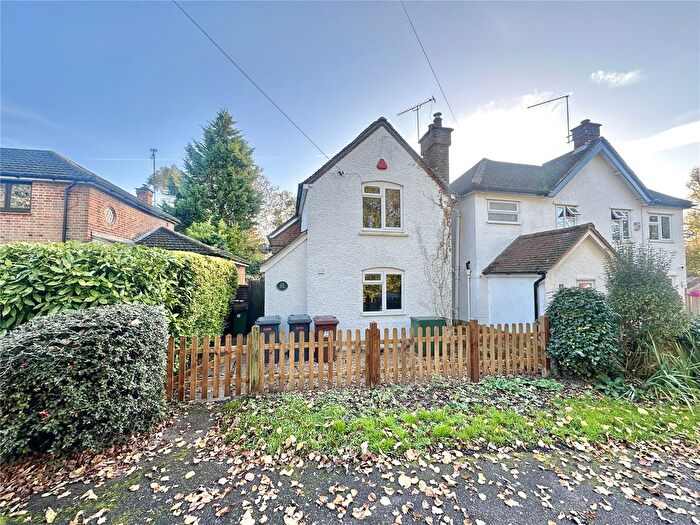 3 Bedroom Semi-Detached House To Rent In The Spinney, Round Bush, Aldenham, Watford, WD25