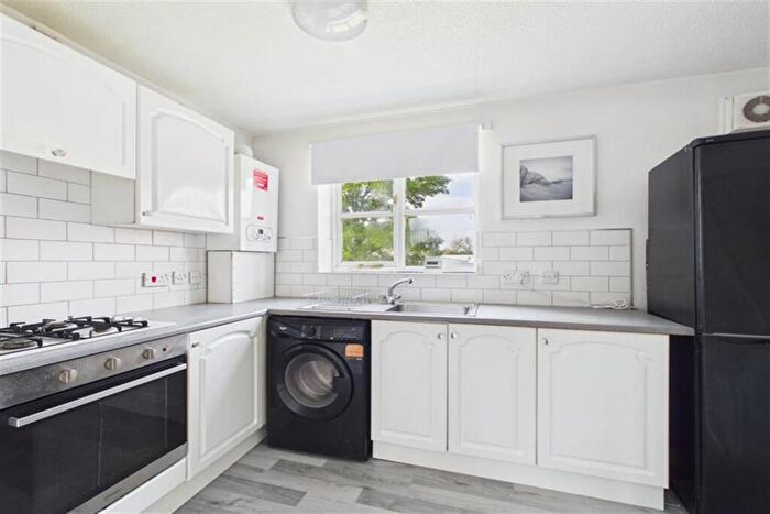 1 Bedroom Apartment To Rent In Praetorian Drive, Wallsend, NE28