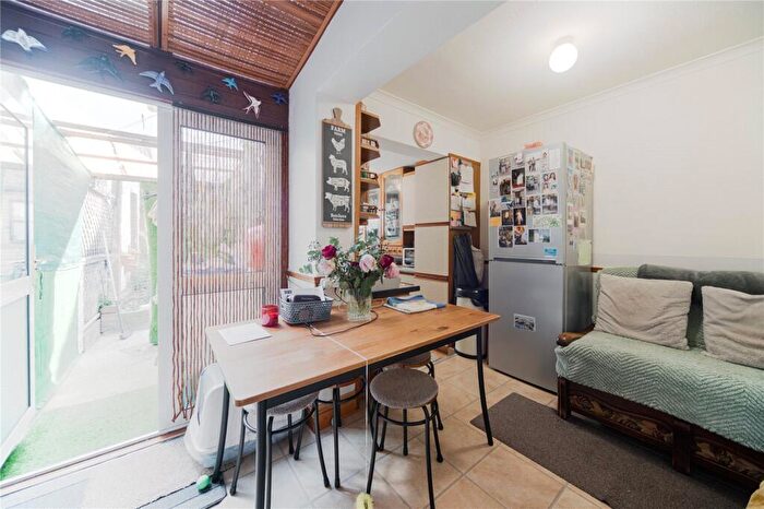 3 Bedroom Terraced House For Sale In Avenue Road, London, N15