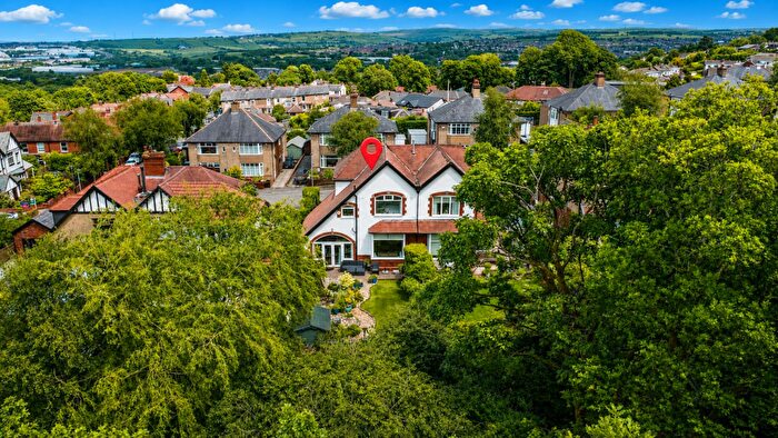 4 Bedroom Semi-Detached House For Sale In Earnsdale Avenue, Sunnyhurst, BB3