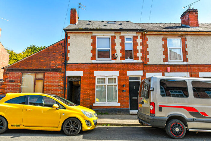 5 Bedroom House Of Multiple Occupation For Sale In Percy Street, Derby, Derbyshire, DE22
