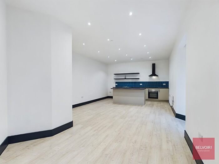 1 Bedroom Flat To Rent In Kings Buildings, City Centre, Swansea, SA1