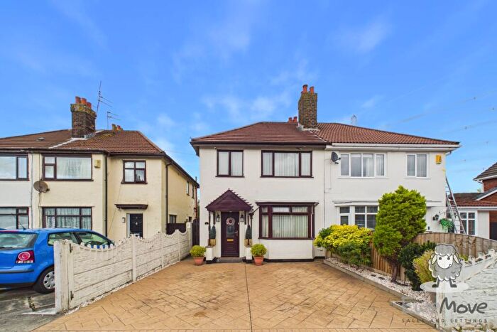 3 Bedroom Semi-Detached House For Sale In Field Way, Rainhill, Prescot, Merseyside, L35