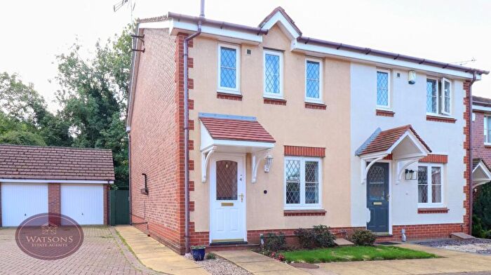 3 Bedroom End Of Terrace House For Sale In Patriot Close, Watnall, Nottingham, NG16