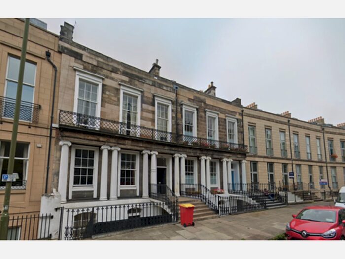 2 Bedroom Flat To Rent In Hopetoun Crescent, Edinburgh, EH7