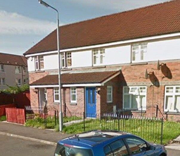 2 Bedroom Semi Detached House To Rent In Glasgow, G20