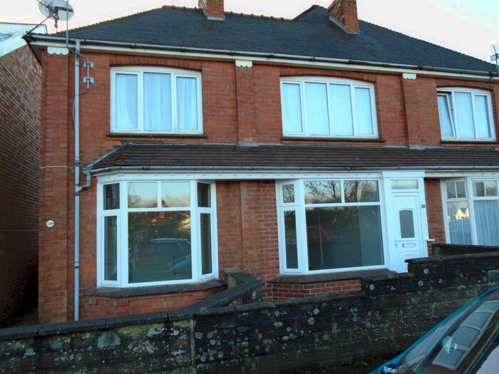 1 Bedroom Flat To Rent In New Road, Rubery, Rednal, Birmingham B45