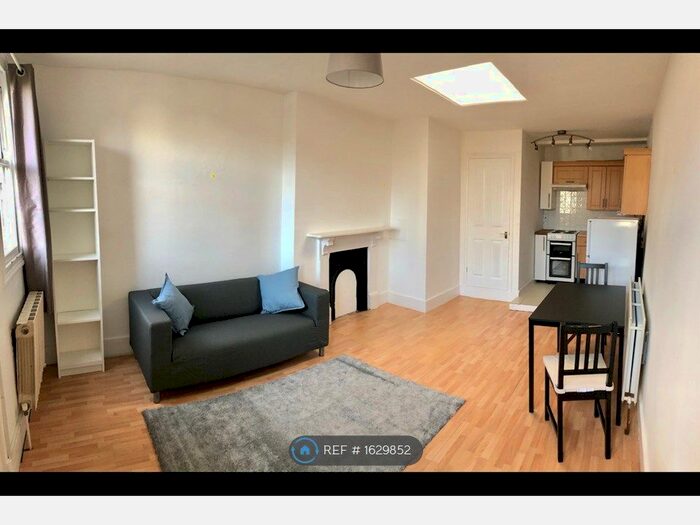 1 Bedroom End Of Terrace House To Rent In Breakspears Road, London, SE4
