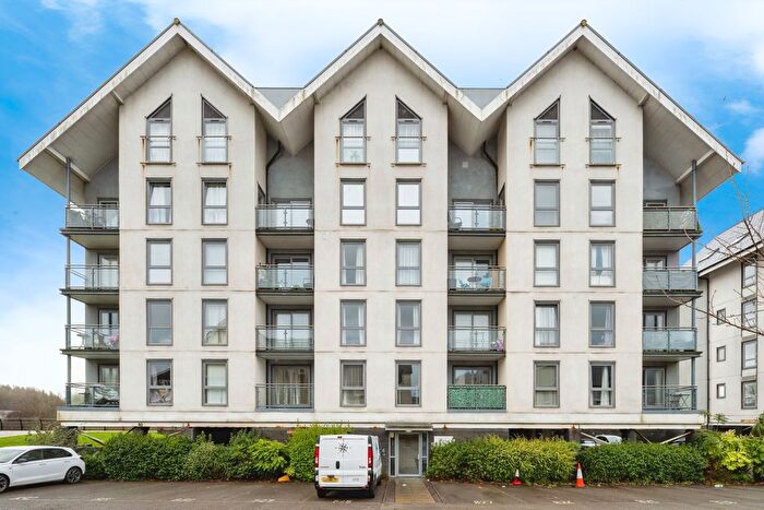 1 Bedroom Flat To Rent In Phoebe Road, Swansea, SA1