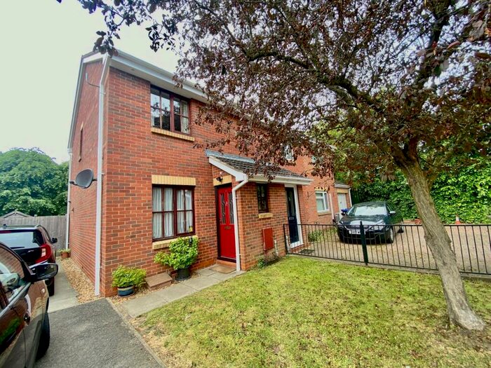 2 Bedroom Semi-Detached House To Rent In Casterbridge Court, NN4