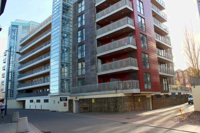1 Bedroom Apartment To Rent In Geoffrey Watling Way, Norwich, NR1