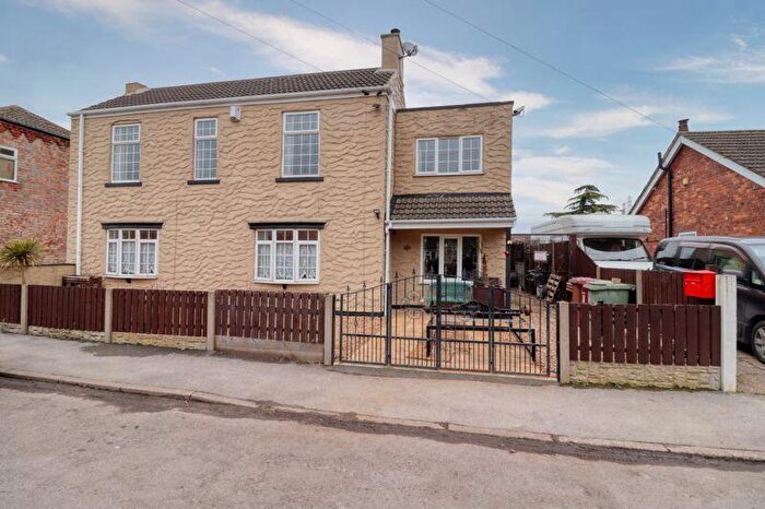 4 Bedroom Detached House For Sale In Chapel Lane, Scunthorpe, DN17