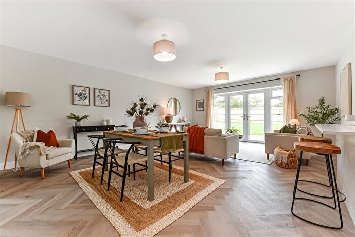 3 Bedroom Detached Bungalow For Sale In The Oak, Linwood Park, Fontwell, BN18