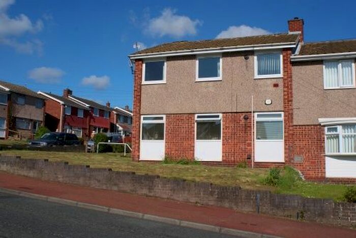 1 Bedroom Flat To Rent In Ulverston Gardens, Low Fell, Gateshead, Tyne & Wear NE9