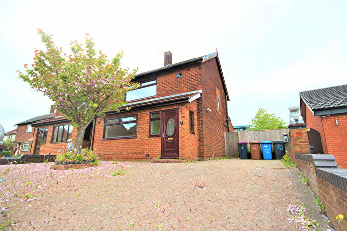 2 Bedroom Semi-Detached House To Rent In Captain Fold Road, Manchester, M38