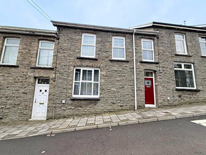 3 Bedroom Terraced House For Sale In Hill Street, Aberdare, CF44