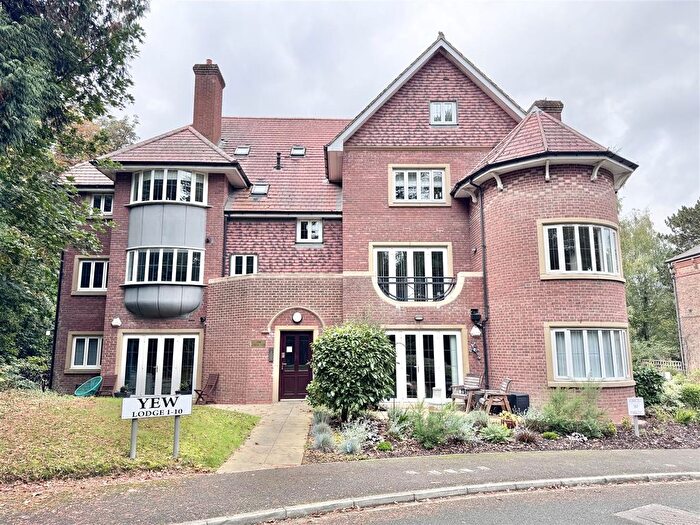 2 Bedroom Flat To Rent In Yew Lodge, Greystones Drive, Darlington, DL3