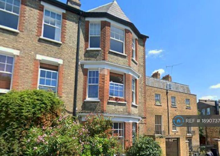 2 Bedroom Flat To Rent In Stamford Grove West, London, N16