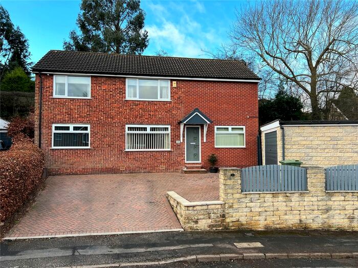4 Bedroom Detached House For Sale In Dale Road, Dronfield, Derbyshire, S18