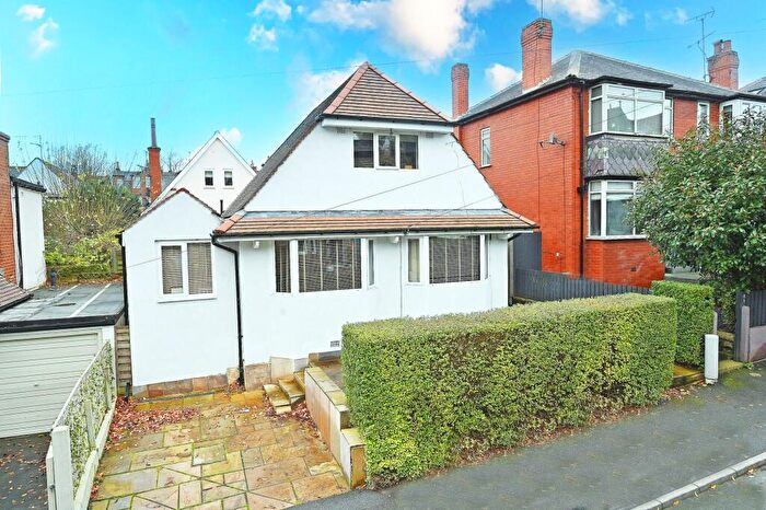 3 Bedroom House For Sale In Heywood Road, Harrogate, HG2