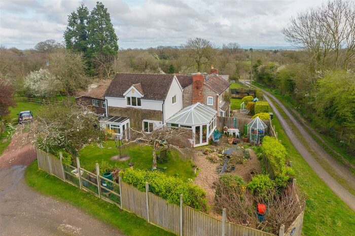 4 Bedroom Detached House For Sale In Hollybed Street, Castlemorton, Malvern, WR13