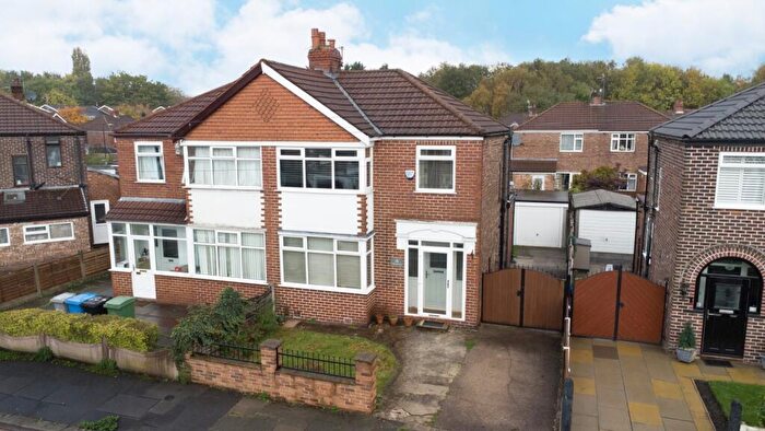 3 Bedroom Semi Detached House For Sale In Ashbourne Rd, Stretford, M32
