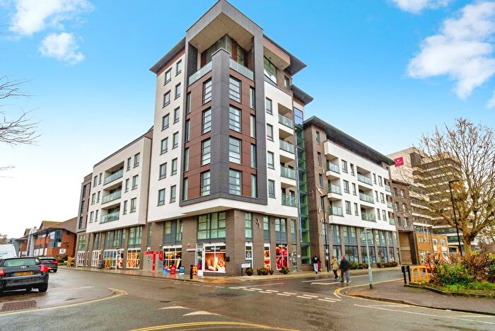 1 Bedroom Flat For Sale In College Street, Southampton, Hampshire, SO14