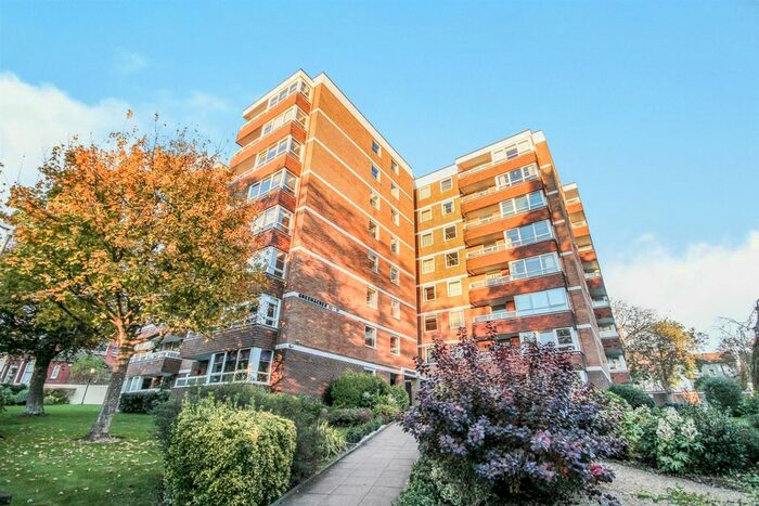 2 Bedroom Flat To Rent In Greenacres, Preston Park Avenue, Brighton, BN1