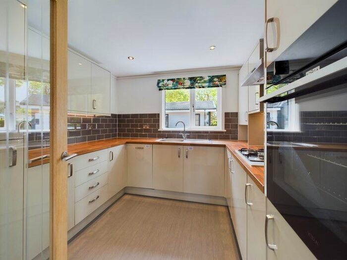 2 Bedroom Detached House For Sale In Shepherds Grove Park, Stanton, IP31