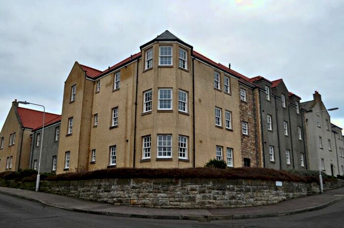3 Bedroom Flat To Rent In Chalmers Brae, Anstruther, Fife, KY10