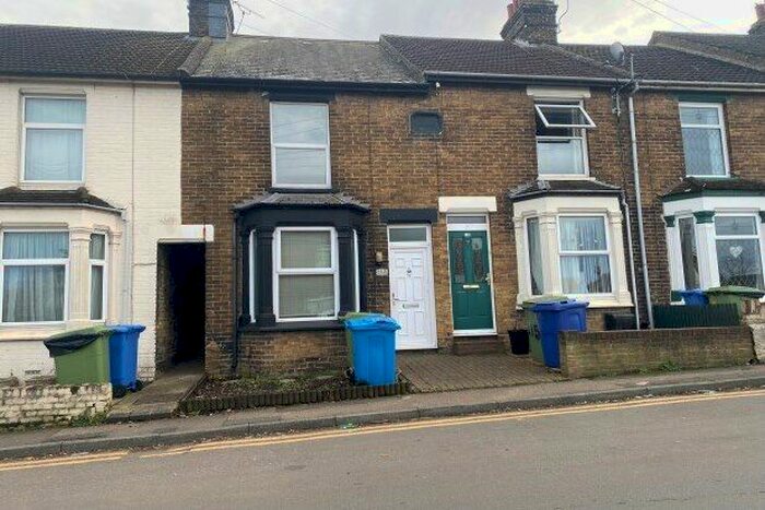 3 Bedroom Terraced House To Rent In Tonge Road, Sittingbourne, ME10