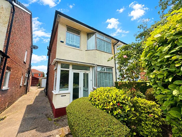 3 Bedroom Semi Detached House For Sale In Cobden Road, Southport, Merseyside, PR9