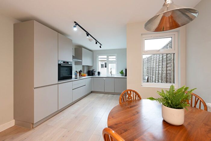 3 Bedroom Property For Sale In Flora Mews, London, SE18