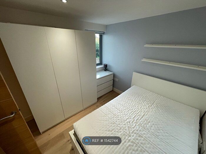 1 Bedroom Flat To Rent In Pringle House, Cambridge, CB4