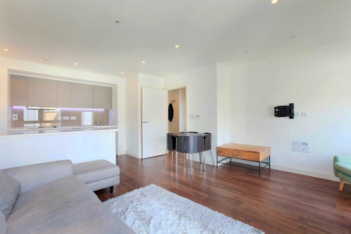 1 Bedroom Flat To Rent In Witham House, Enterprise Way, Wandsworth, London, SW18