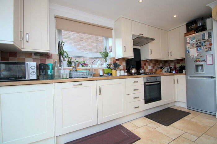 5 Bedroom End Of Terrace House To Rent In St Clairs Road, Croydon, CR0