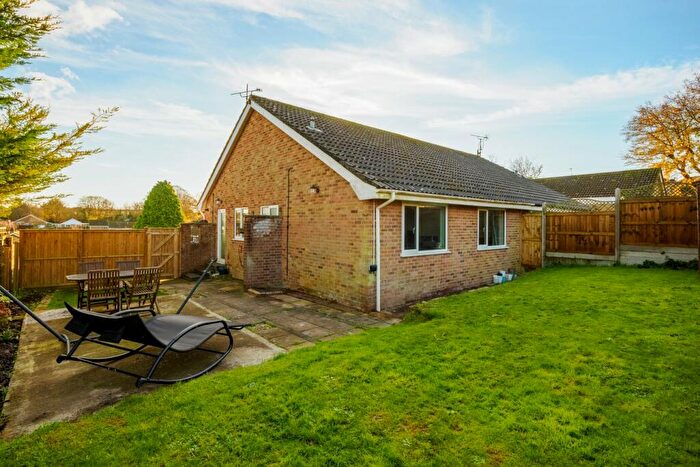 2 Bedroom Semi-Detached Bungalow For Sale In Bedingfield Way, Lyminge, Folkestone, CT18