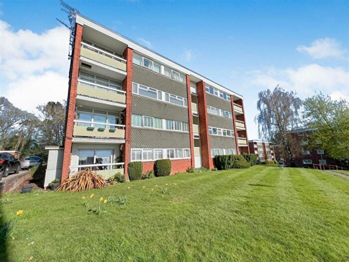 2 Bedroom Flat For Sale In Allesley Hall Drive, Coventry, CV5