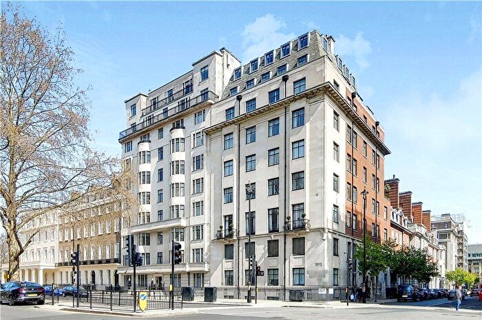 2 Bedroom Flat To Rent In Portland Place, London, W1B