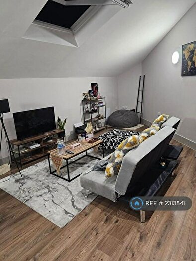 1 Bedroom Flat To Rent In Cube House, Stoke Mandeville, Aylesbury, HP22