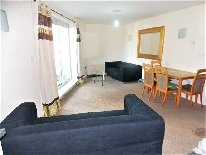 2 Bedroom Flat To Rent In City View Apartments, Axon Place, Ilford, IG1